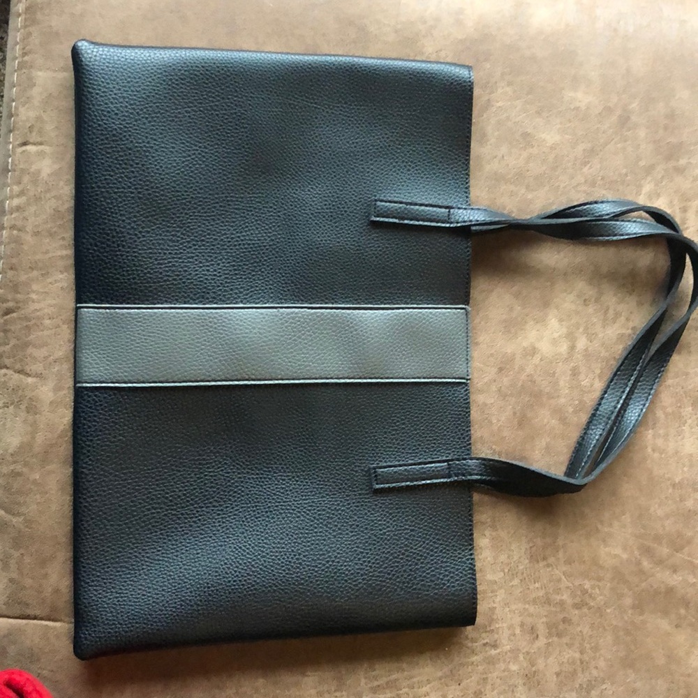 Vince Camino tote computer bag